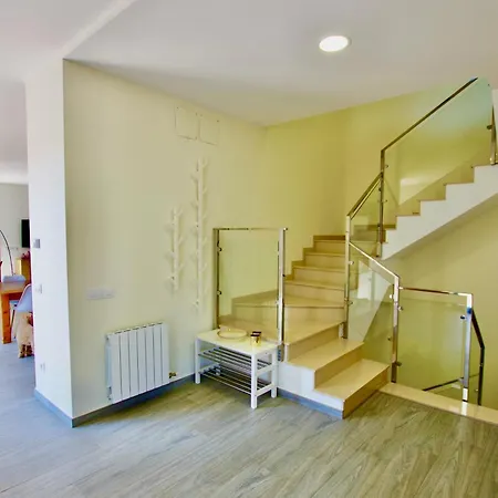V&v Lloret-villa Marie- No Se Admiten Grupos De Amigos, Solo Familias! De Lujo Con Piscina Privada, Ascensor, Ping-pong, Billar 4*