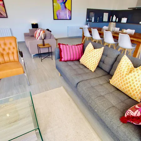 Hotell V&v Lloret-villa Marie- No Se Admiten Grupos De Amigos, Solo Familias! De Lujo Con Piscina Privada, Ascensor, Ping-pong, Billar