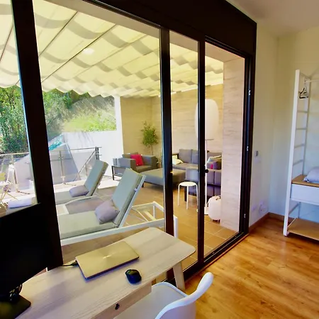 V&v Lloret-villa Marie- No Se Admiten Grupos De Amigos, Solo Familias! De Lujo Con Piscina Privada, Ascensor, Ping-pong, Billar