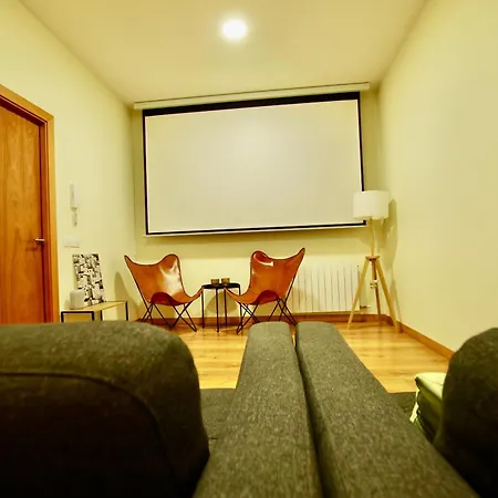 V&v Lloret-villa Marie- No Se Admiten Grupos De Amigos, Solo Familias! De Lujo Con Piscina Privada, Ascensor, Ping-pong, Billar Lloret de Mar
