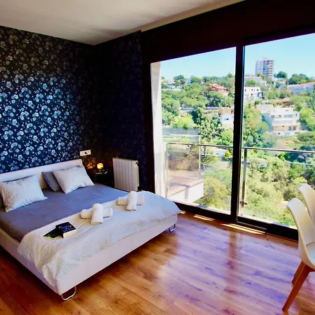 Hotel V&v Lloret-villa Marie- No Se Admiten Grupos De Amigos, Solo Familias! De Lujo Con Piscina Privada, Ascensor, Ping-pong, Billar 4*