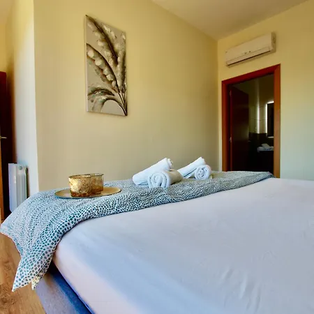 V&v Lloret-villa Marie- No Se Admiten Grupos De Amigos, Solo Familias! De Lujo Con Piscina Privada, Ascensor, Ping-pong, Billar Lloret de Mar