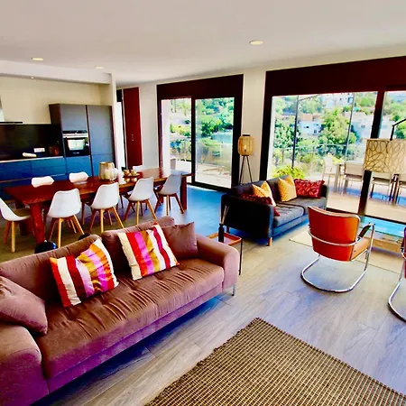 V&v Lloret-villa Marie- No Se Admiten Grupos De Amigos, Solo Familias! De Lujo Con Piscina Privada, Ascensor, Ping-pong, Billar Льорет-де-Мар
