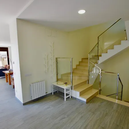 V&v Lloret-villa Marie- No Se Admiten Grupos De Amigos, Solo Familias! De Lujo Con Piscina Privada, Ascensor, Ping-pong, Billar